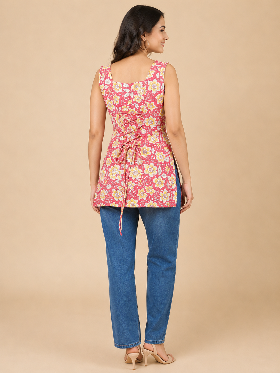 Nayani Sleeveless Corset Fit Kurti