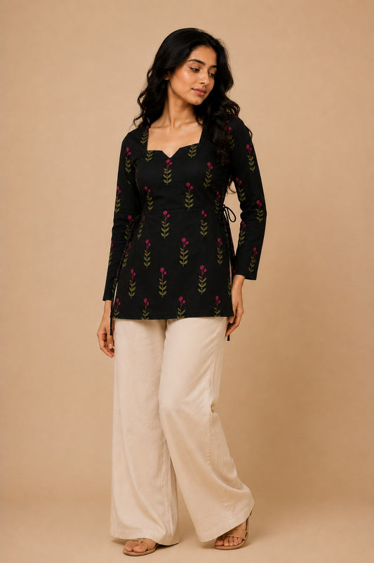 Noira Side Corset Kurti