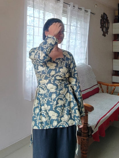 Zehra Side Corset Kurti