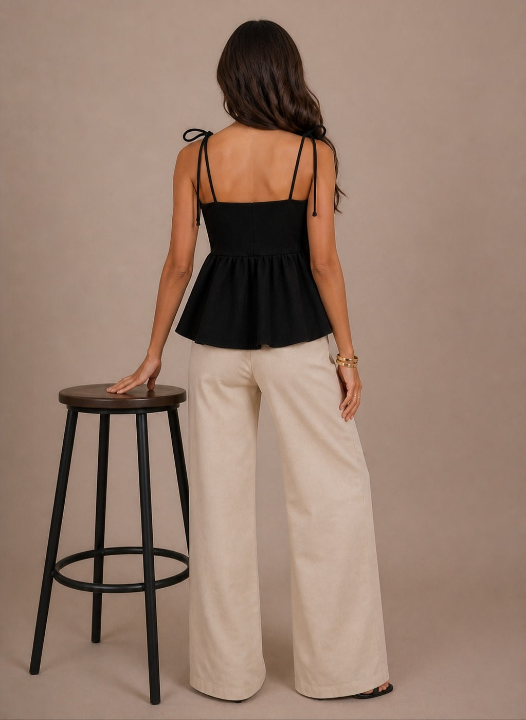 Évara Tie-Strap Peplum Top
