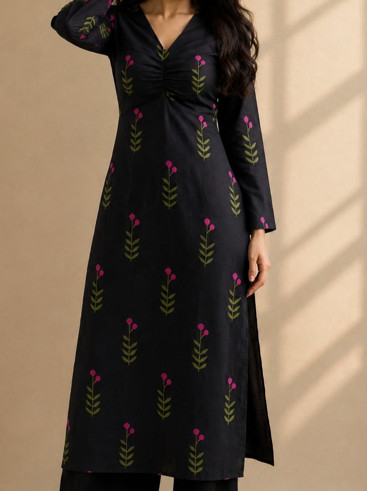 Noira Bloom Long Kurti