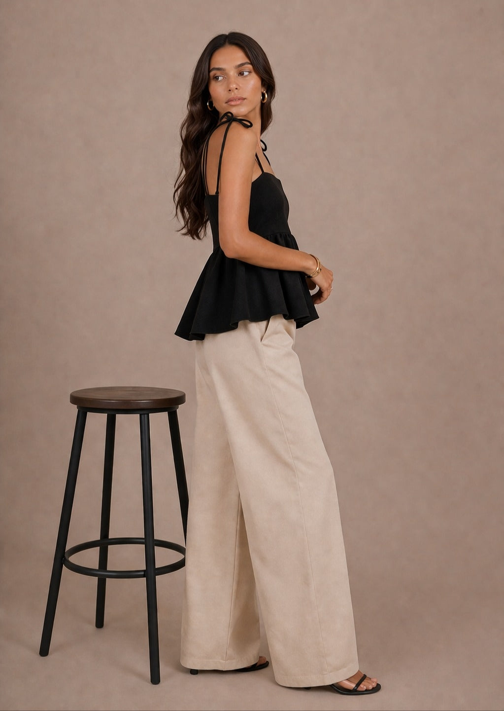 Évara Tie-Strap Peplum Top