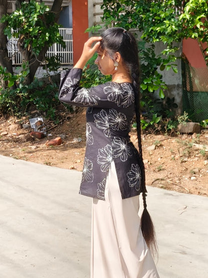 Chaandini Corset Fit Kurti