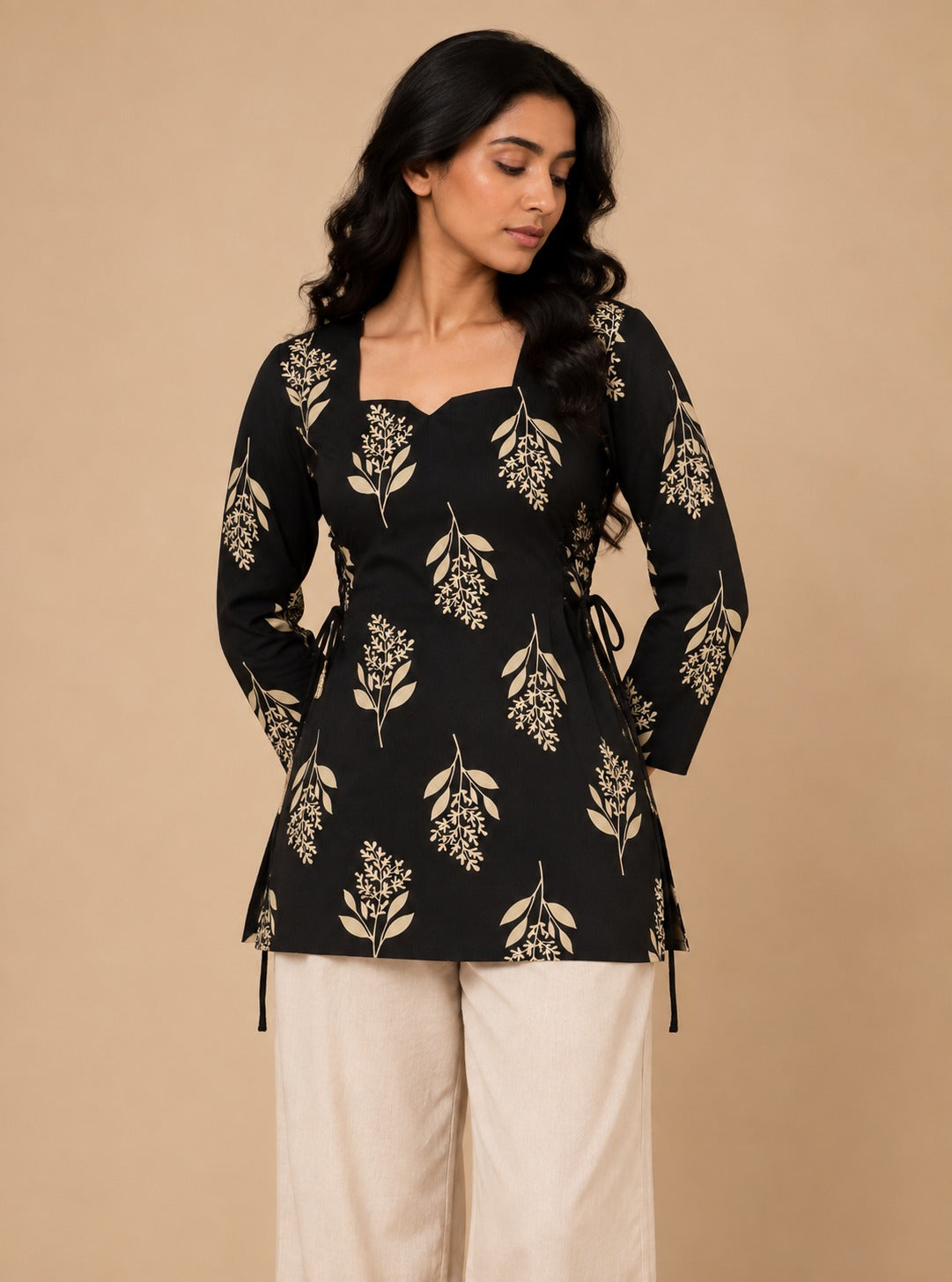 Nazakat Side Corset Fit Kurti
