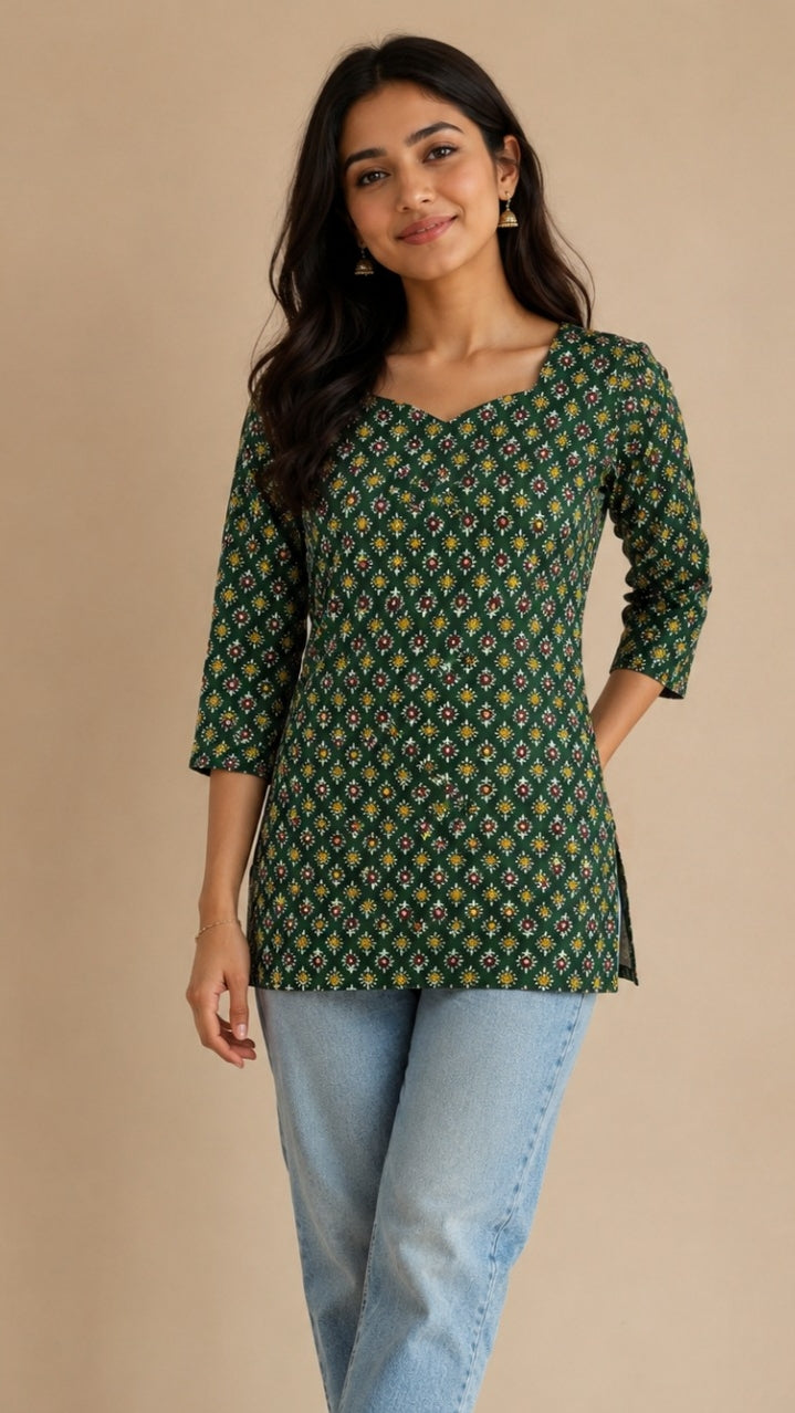 Naira Corset kurti