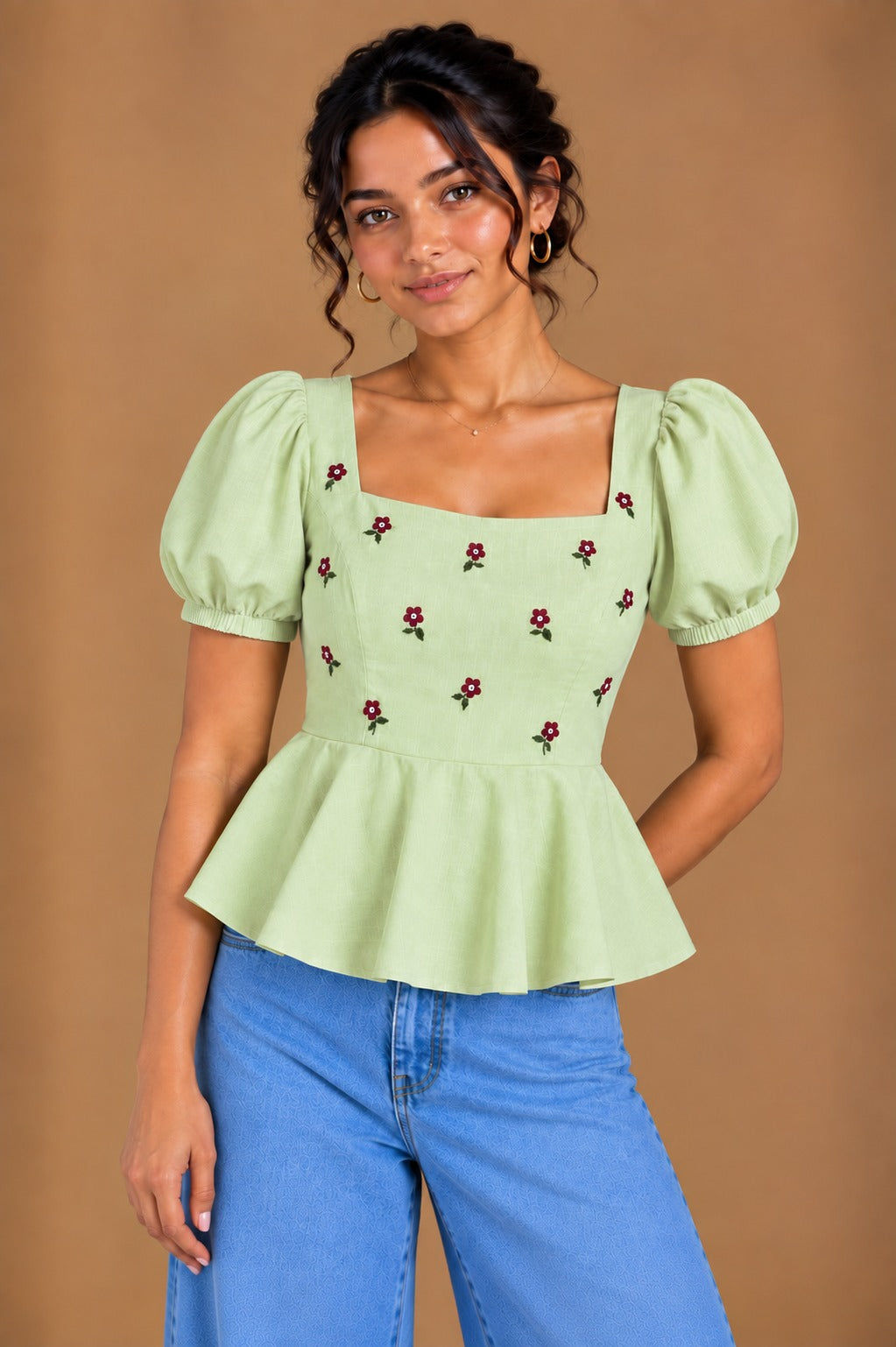 Pistachio Bloom Top