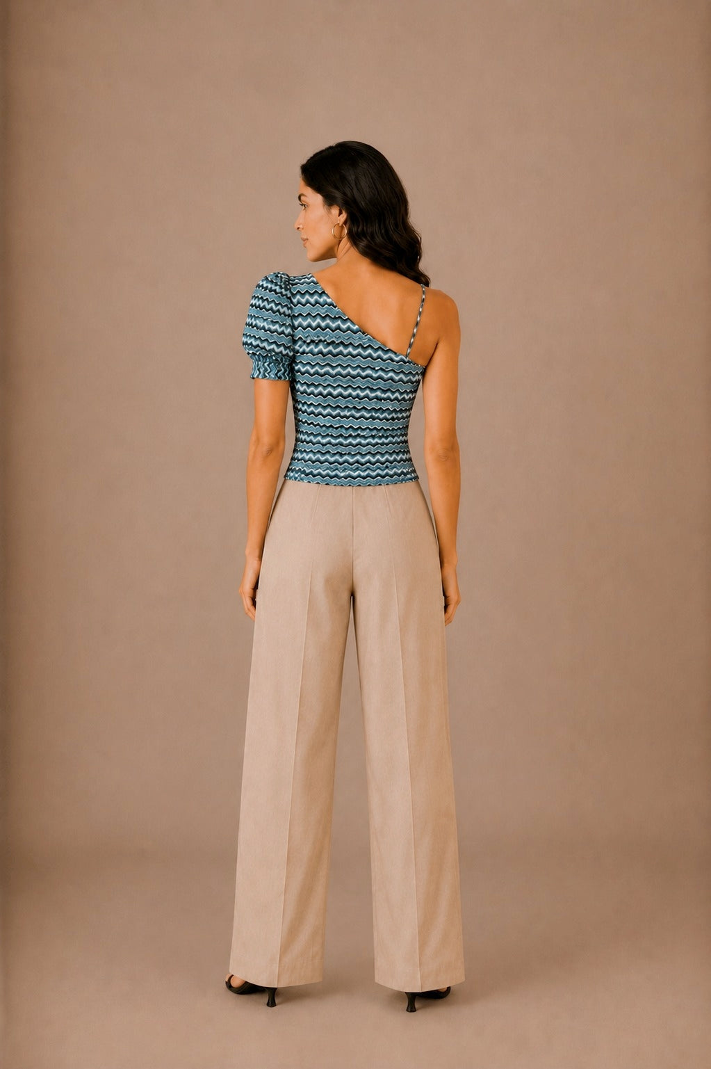 Chic One Shoulder Top