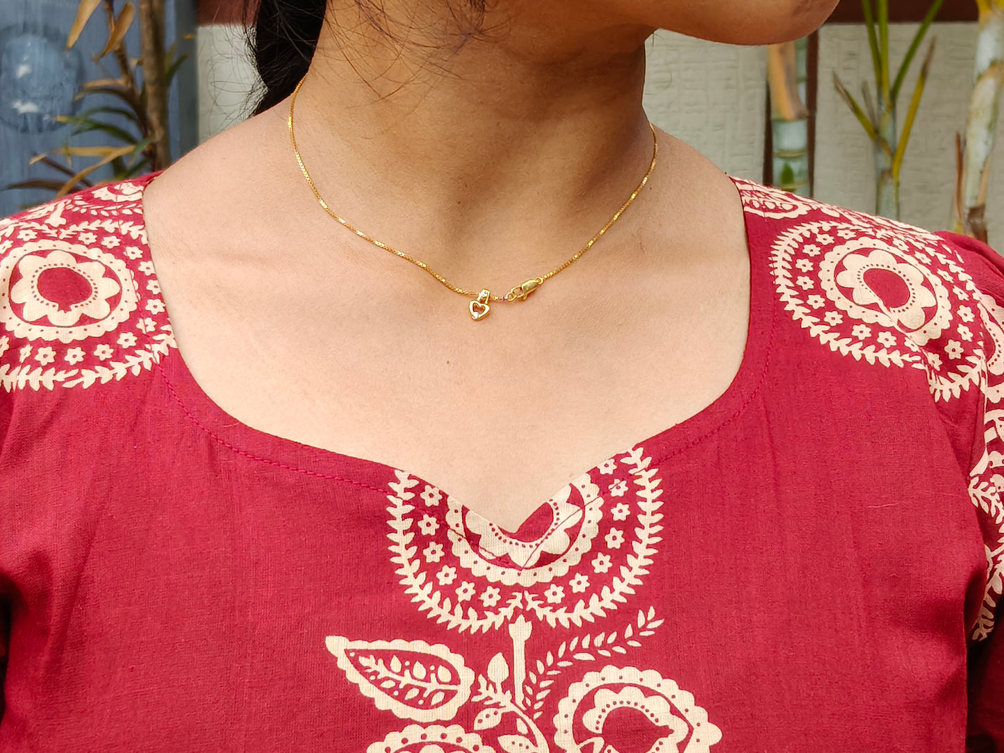 Laal Gulzaar Short Kurti