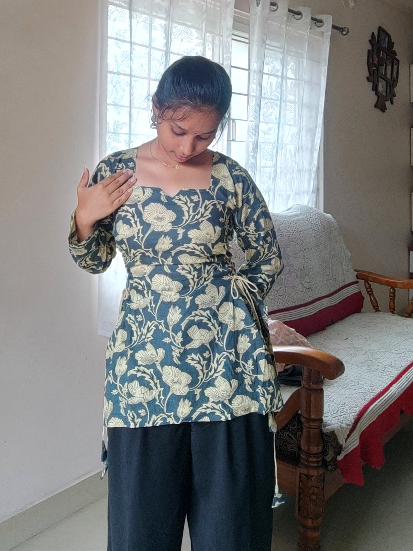 Zehra Side Corset Kurti