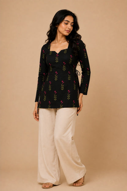 Noira Side Corset Kurti