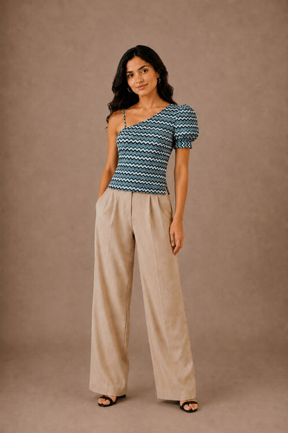 Chic One Shoulder Top