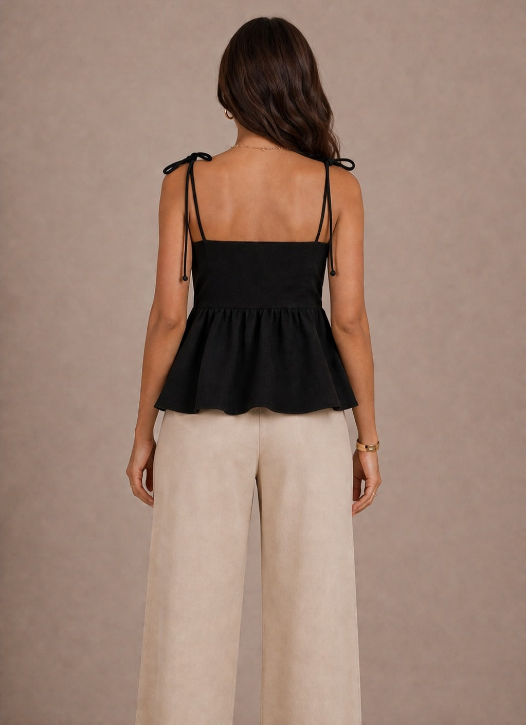 Évara Tie-Strap Peplum Top