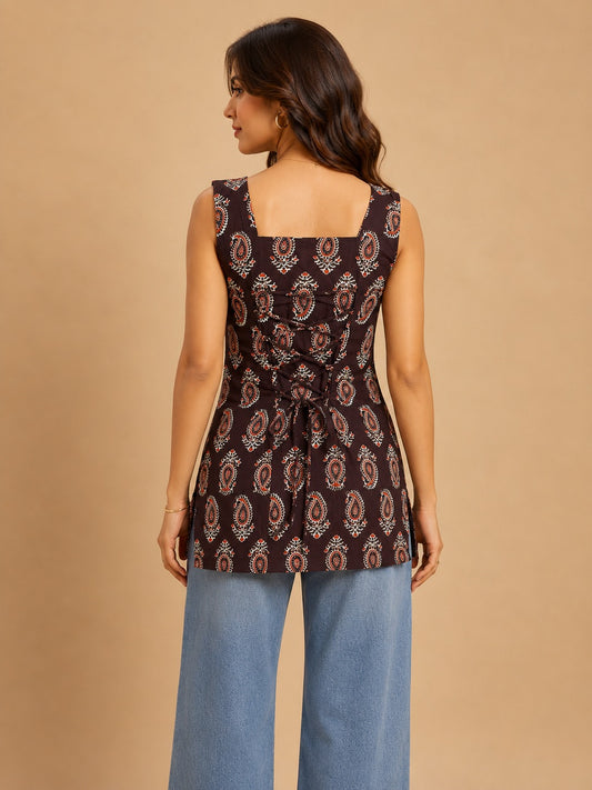 Inaaya Sleevless Corset Kurti