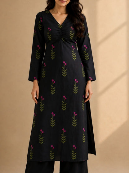 Noira Bloom Long Kurti