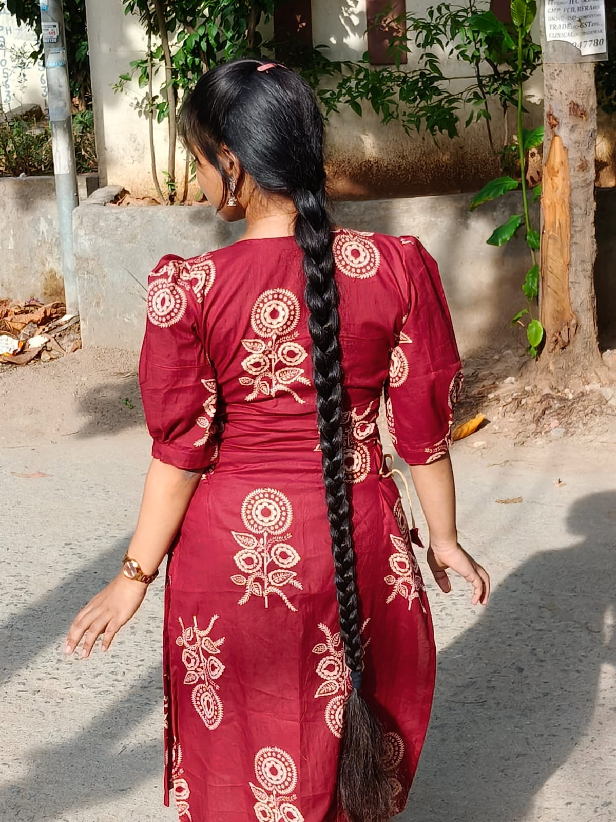 Laal Gulzaar Kurti 🌹