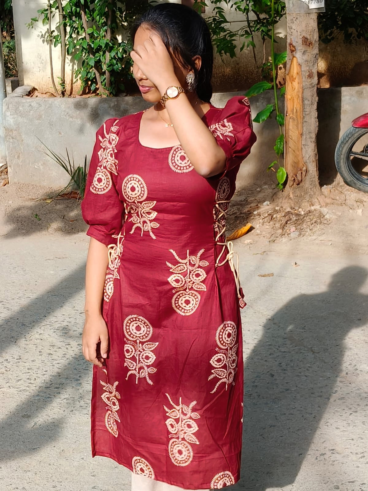 Laal Gulzaar Kurti 🌹