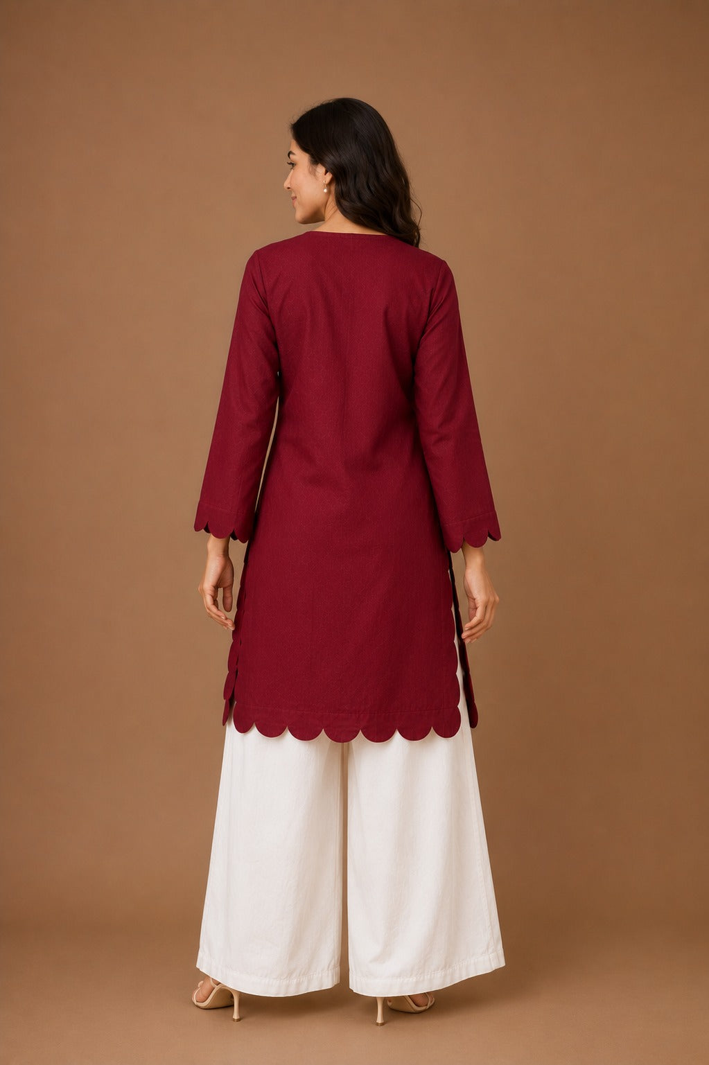 Laal Ishq Kurti