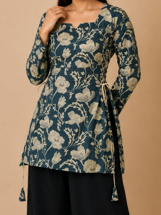 Zehra Side Corset Kurti